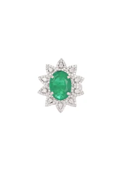 92.5 Sterling Silver Floral Ring Embedded with Green Emerald