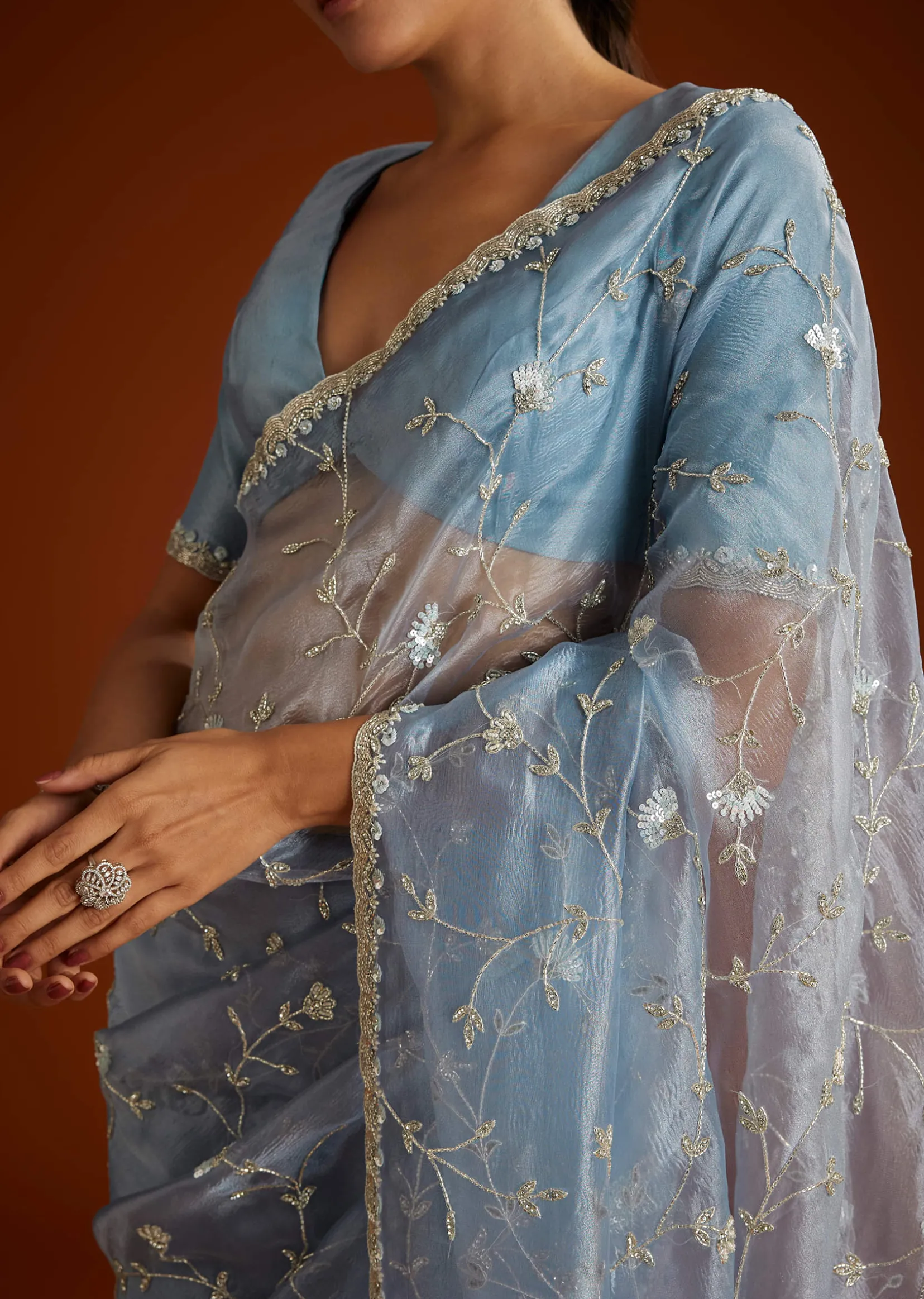 Aqua Blue Crushed Tissue Saree With Floral Jaal Embroidery