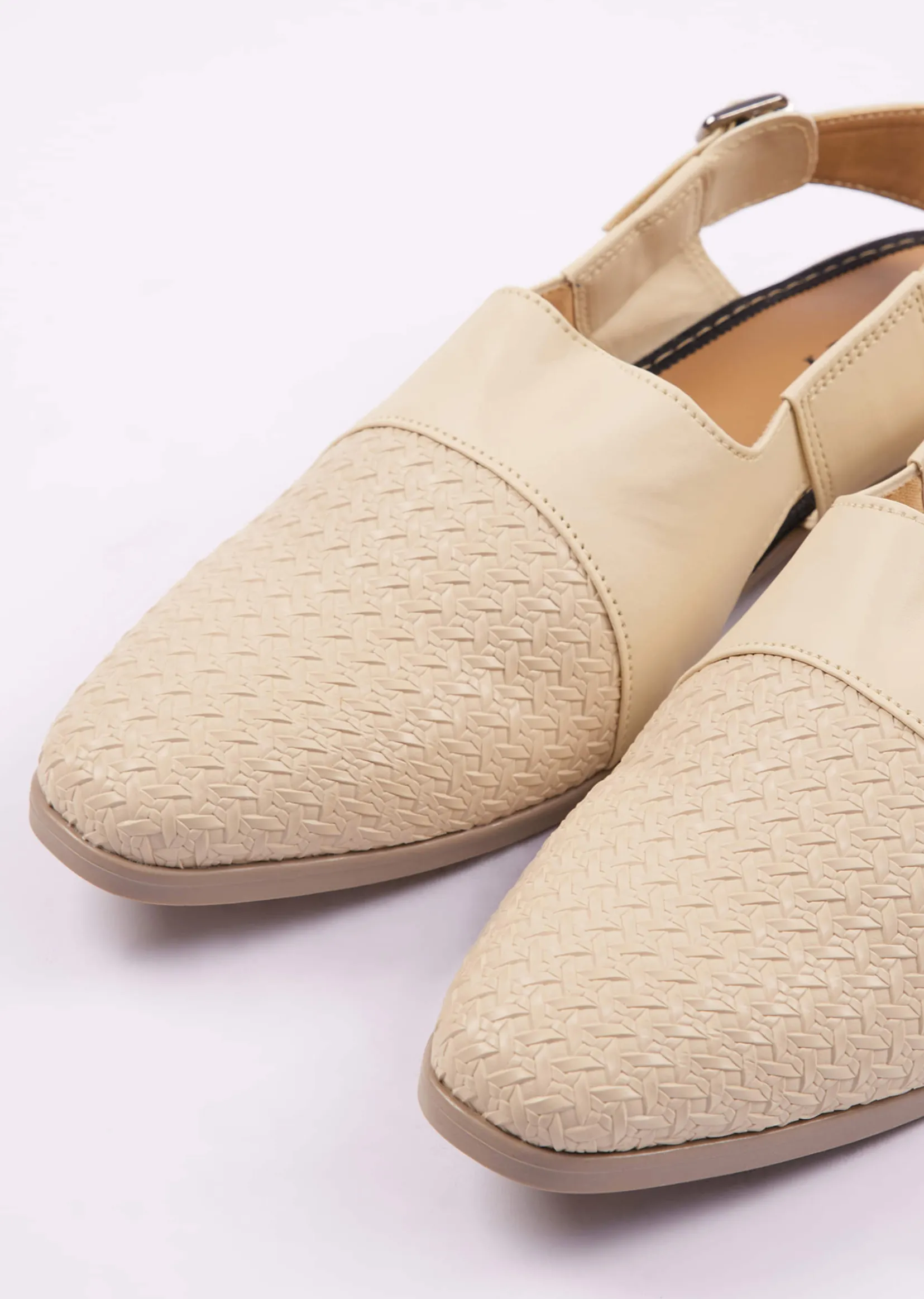 Beige Ethnic Juttis For Men