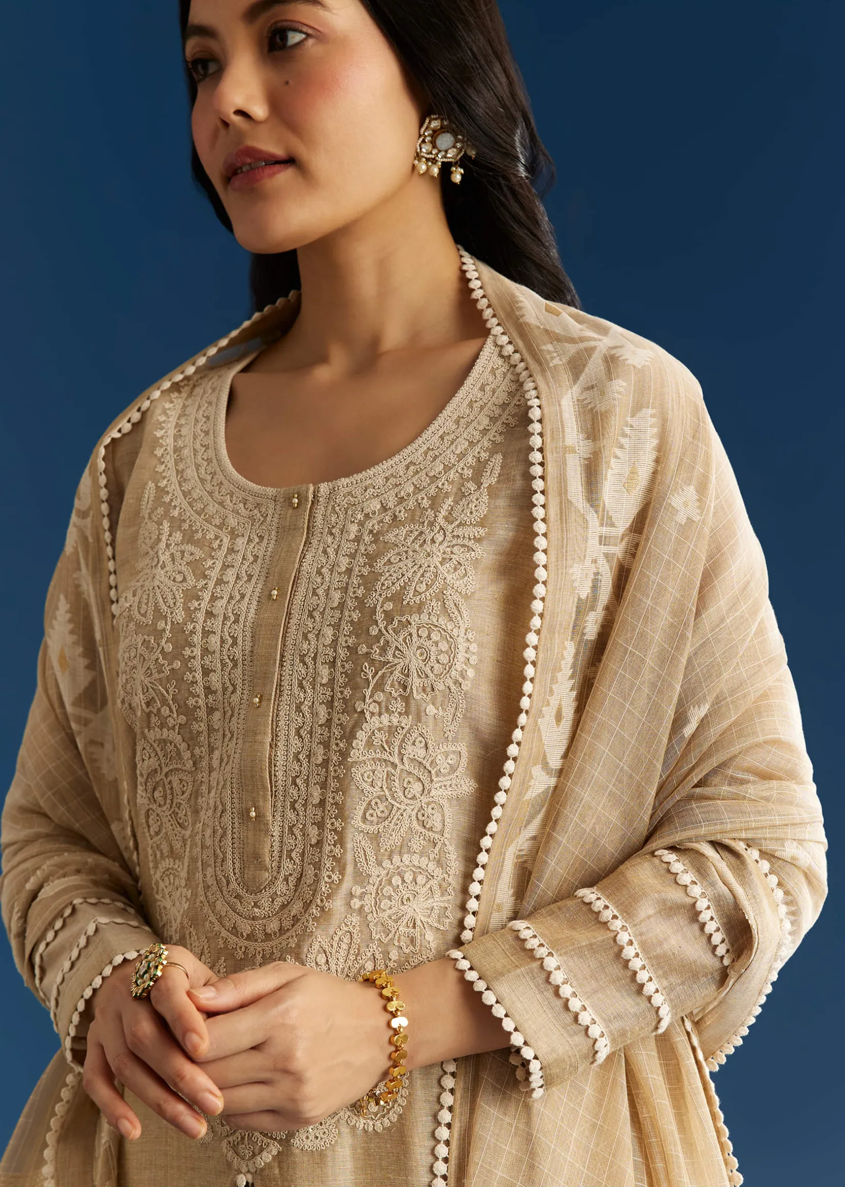 Beige Jamdani Kurta Set With Thread And Sequins Work