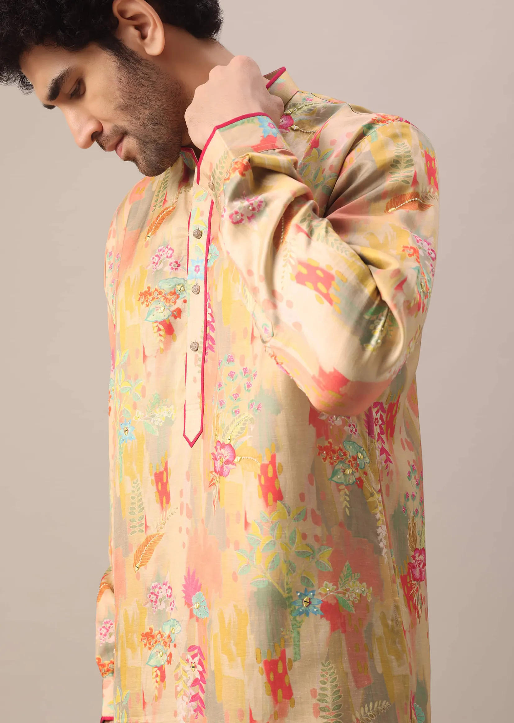 Beige Kurta Set In Silk With Floral Prints