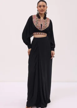 Black Crepe Crop Top And Skirt In Resham Work