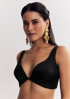Black Dola Silk Saree With Woven Butti Work Border