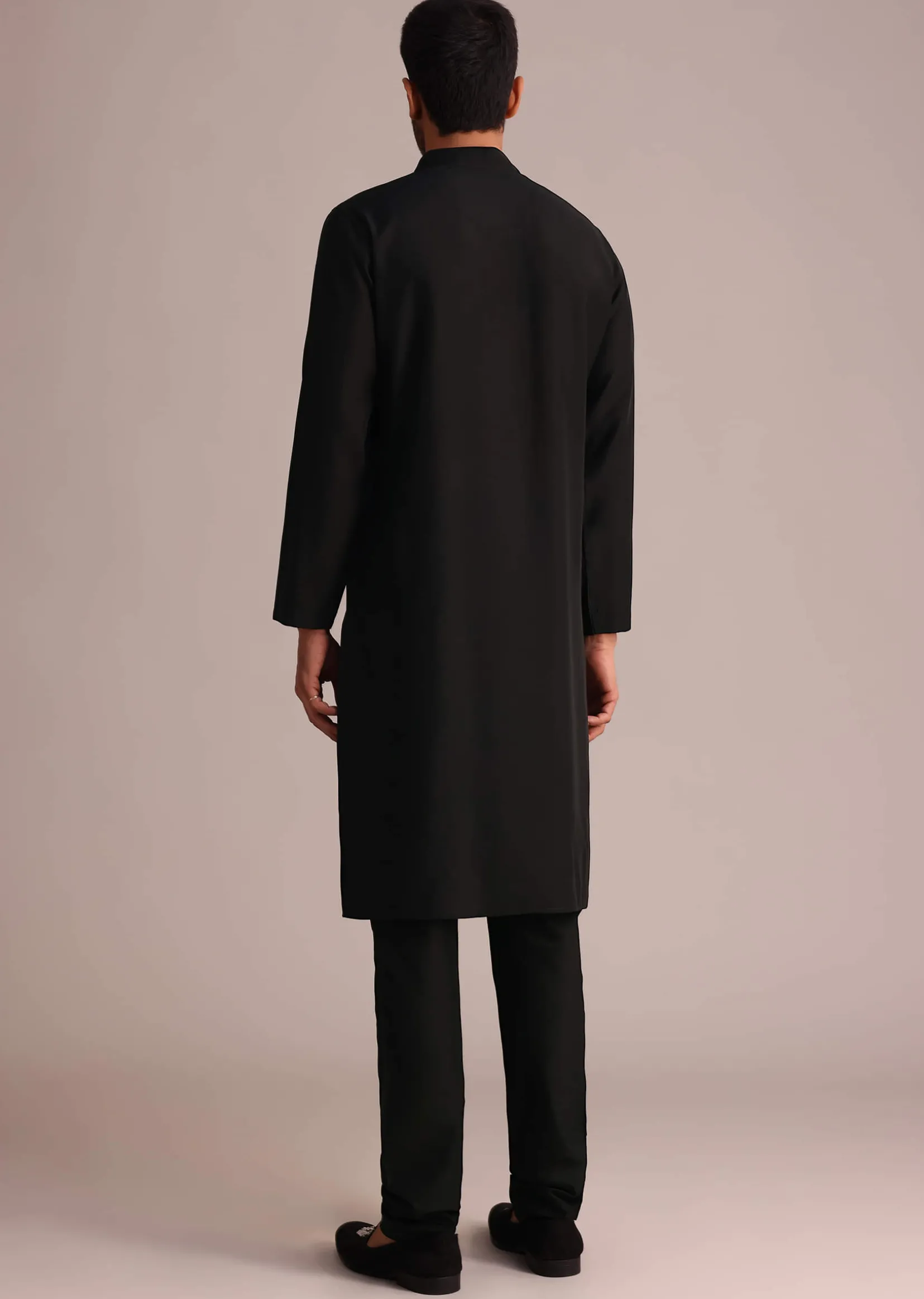 Black Embroidered Kurta Set With Cutdana Work