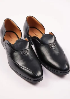 Black Glossy Juttis For Men