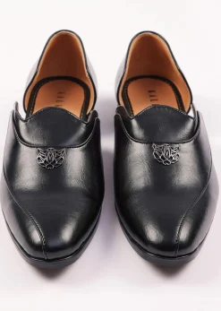 Black Glossy Juttis For Men