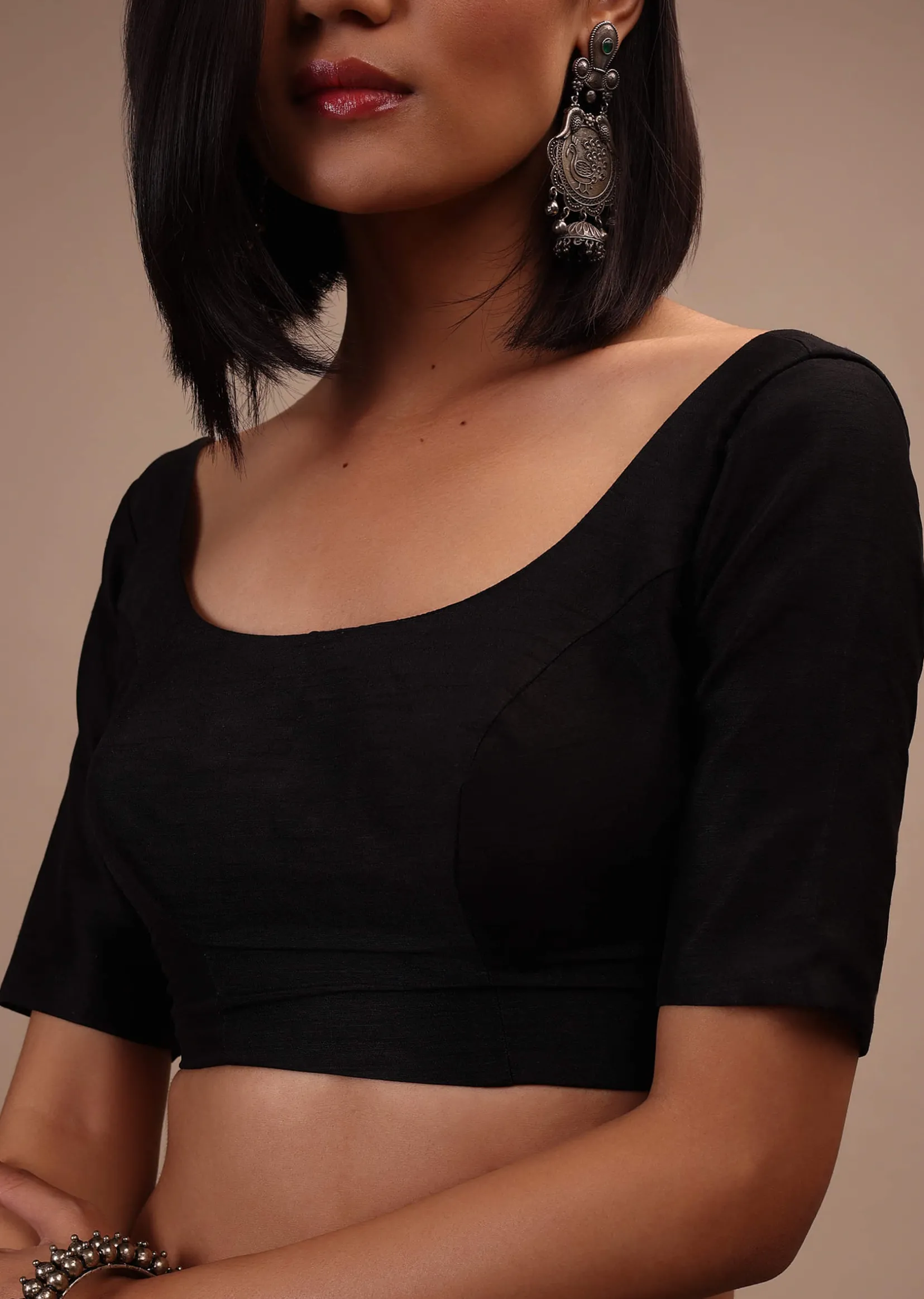 Black Half-Sleeveless Blouse In Scallop Neckline Raw Silk With Back Hook Closure.Padded With A Straight Hemline