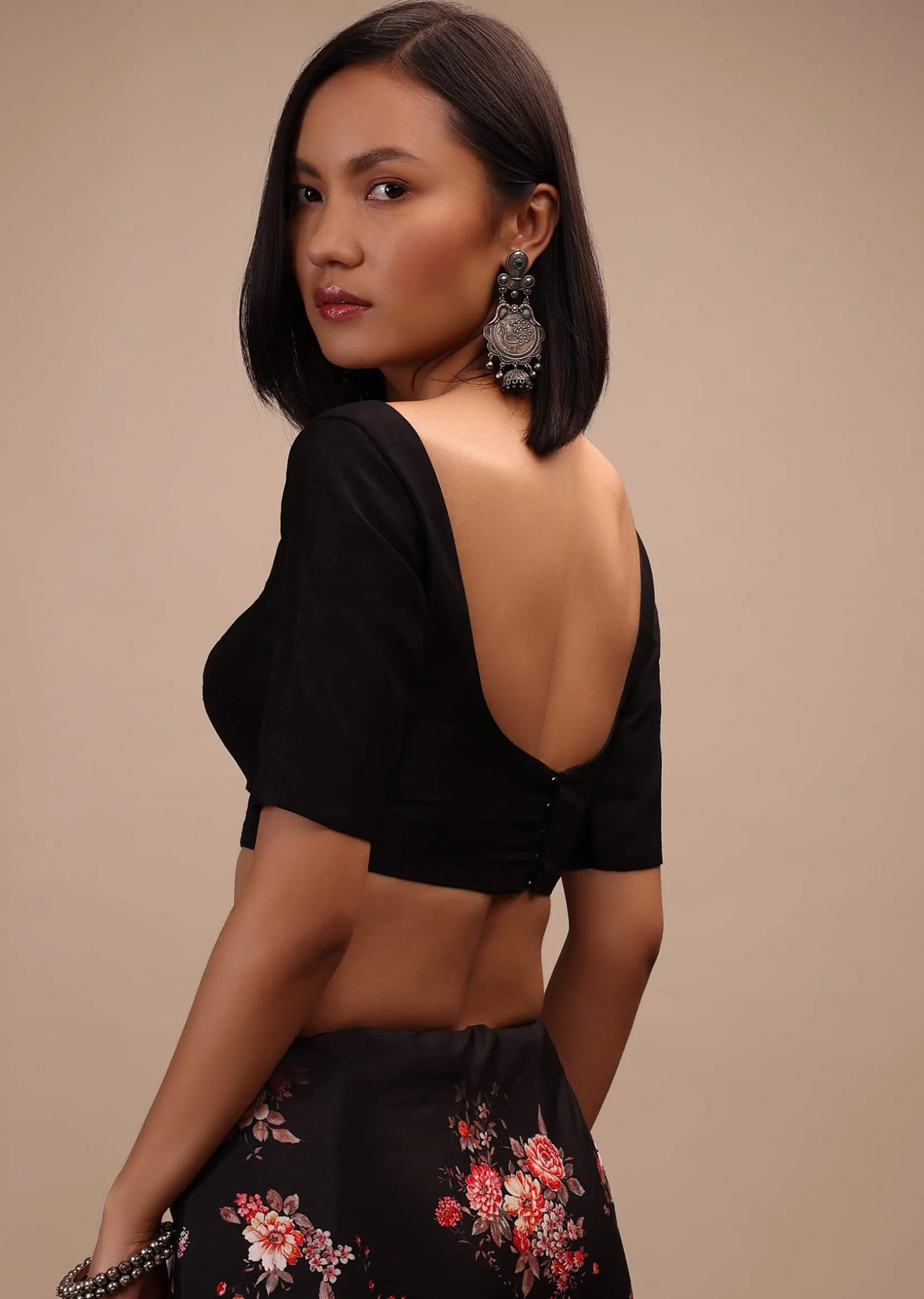 Black Half-Sleeveless Blouse In Scallop Neckline Raw Silk With Back Hook Closure.Padded With A Straight Hemline