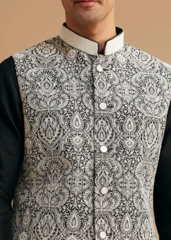Black Kurta Jacket Set With Resham Work And Hand Embroidered Collar