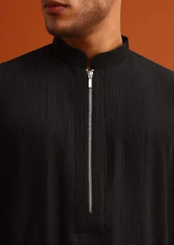 Black Kurta Set With Zipper Closure
