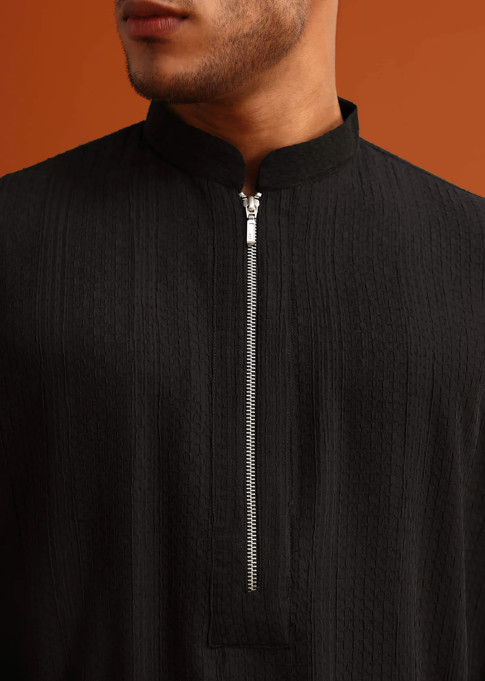 Black Kurta Set With Zipper Closure