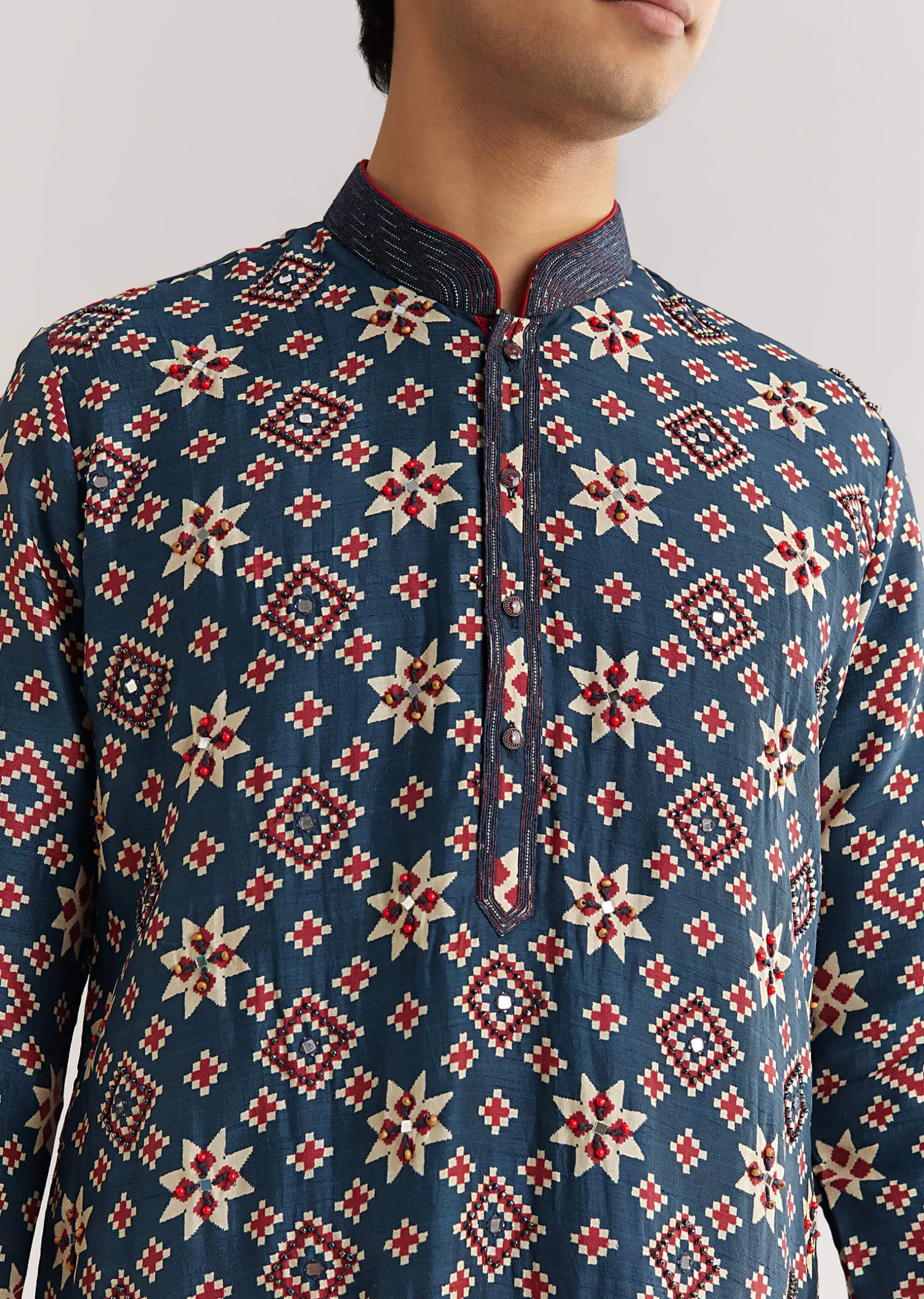Blue Rawsilk Kurta Set With Beaded Embroidery