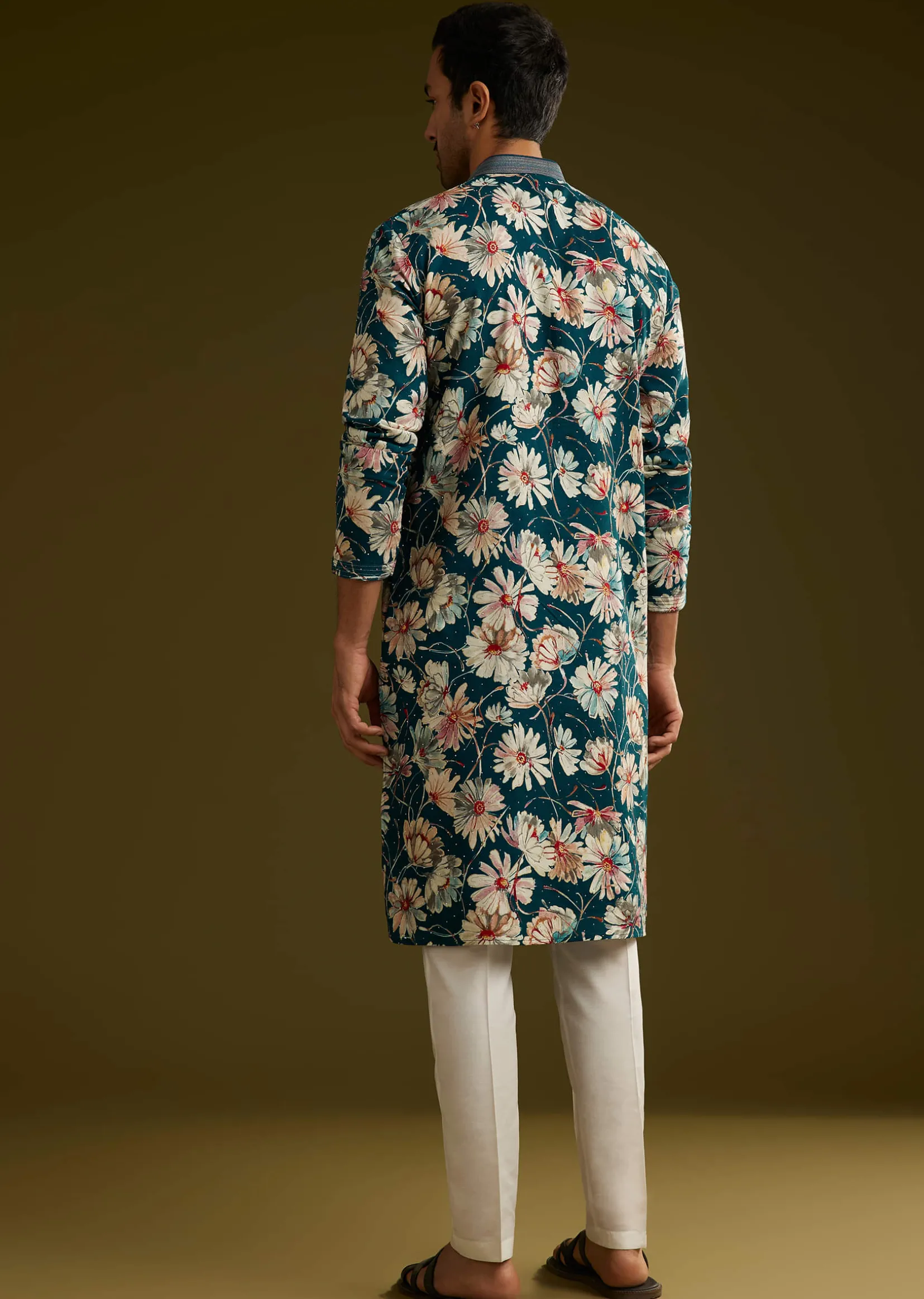 Blue Silk Floral Kurta Set With Stone Work