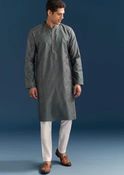 Blue Silk Textured Kurta Set For Men With Embroidery