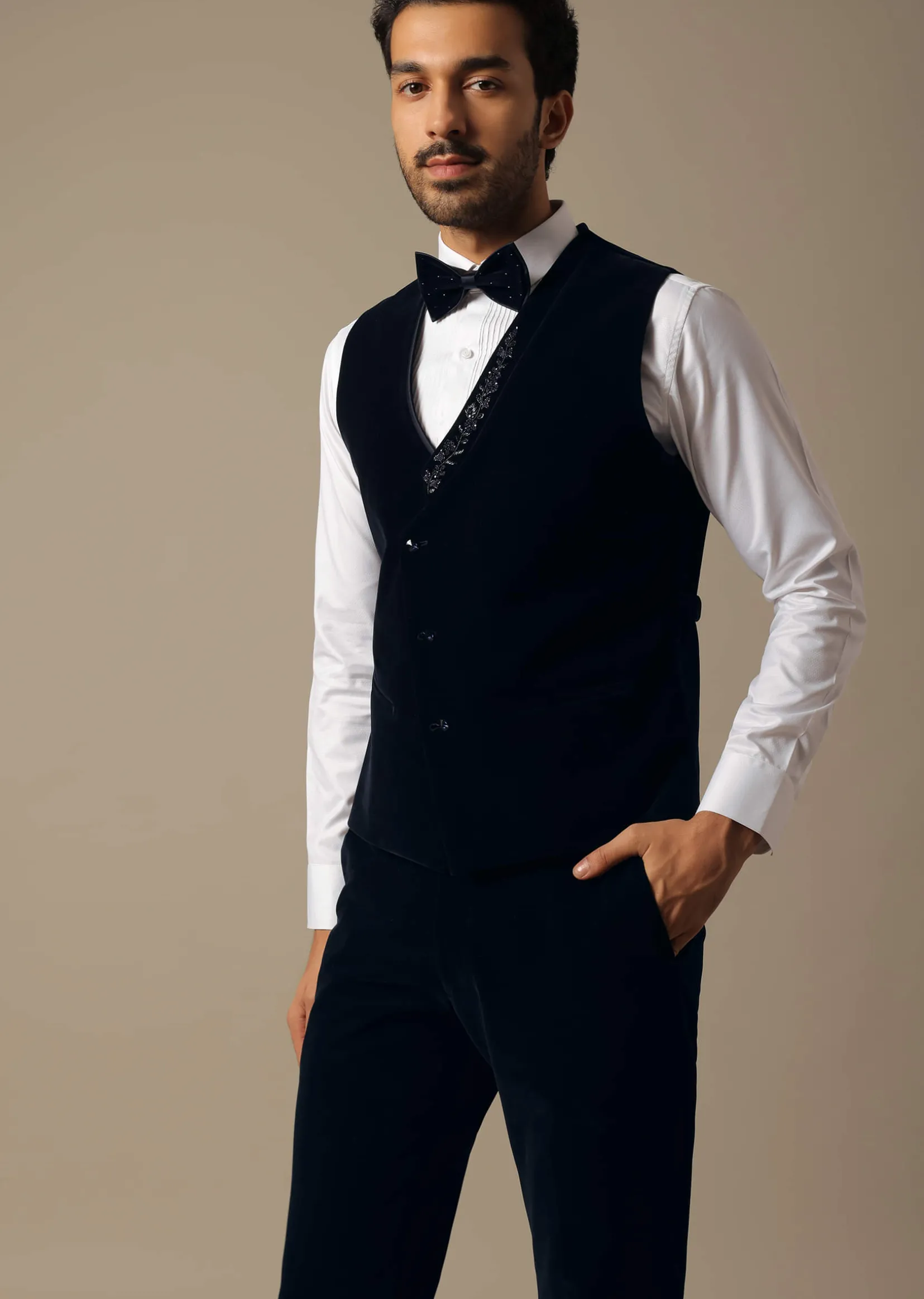 Blue Velvet Tuxedo Set For Men