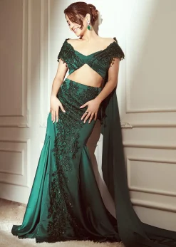 Bottle Green Shoulder Sleeve Blouse With Skirt And Dupatta