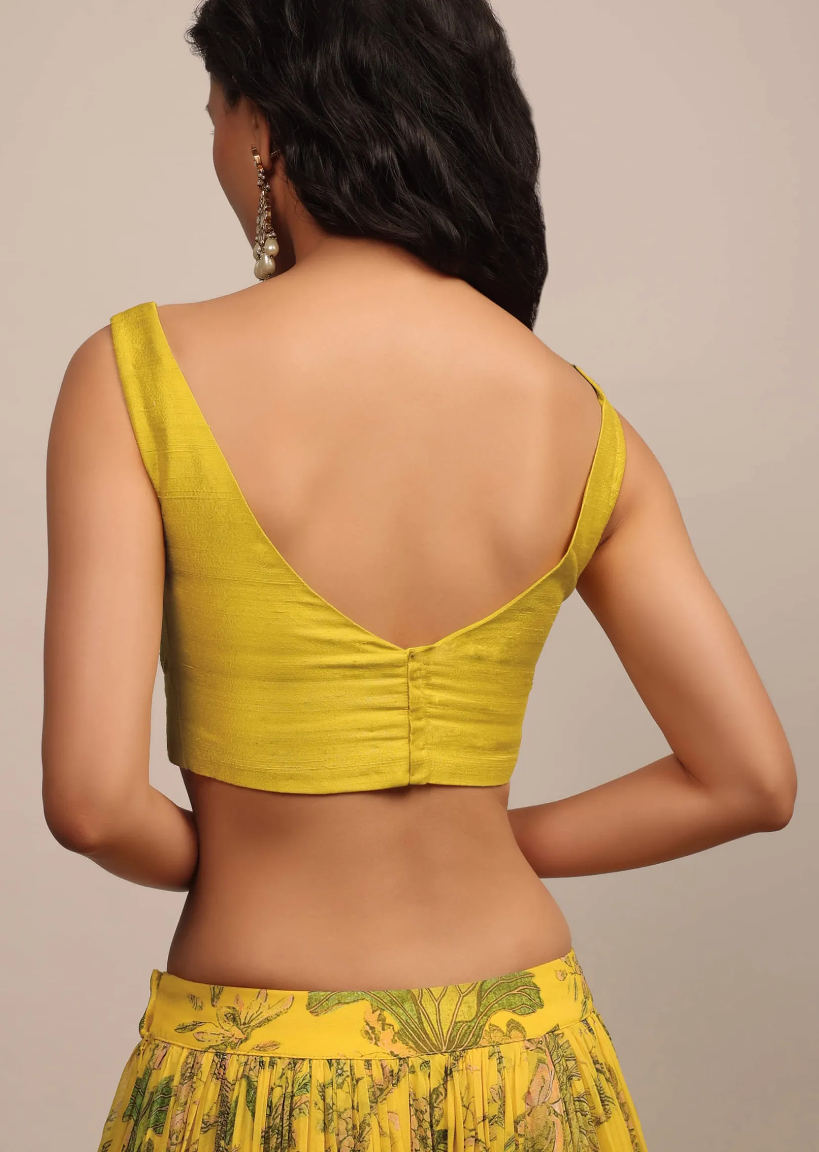 Bright Yellow Sleeveless Blouse With Sweetheart Neckline In Raw Silk