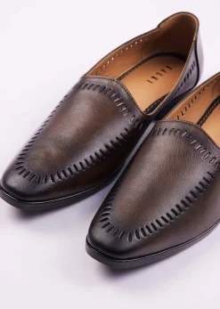 Brown Ethnic Juttis For Men