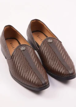 Brown Textured Juttis For Men