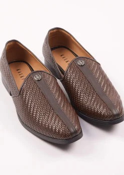 Brown Textured Juttis For Men