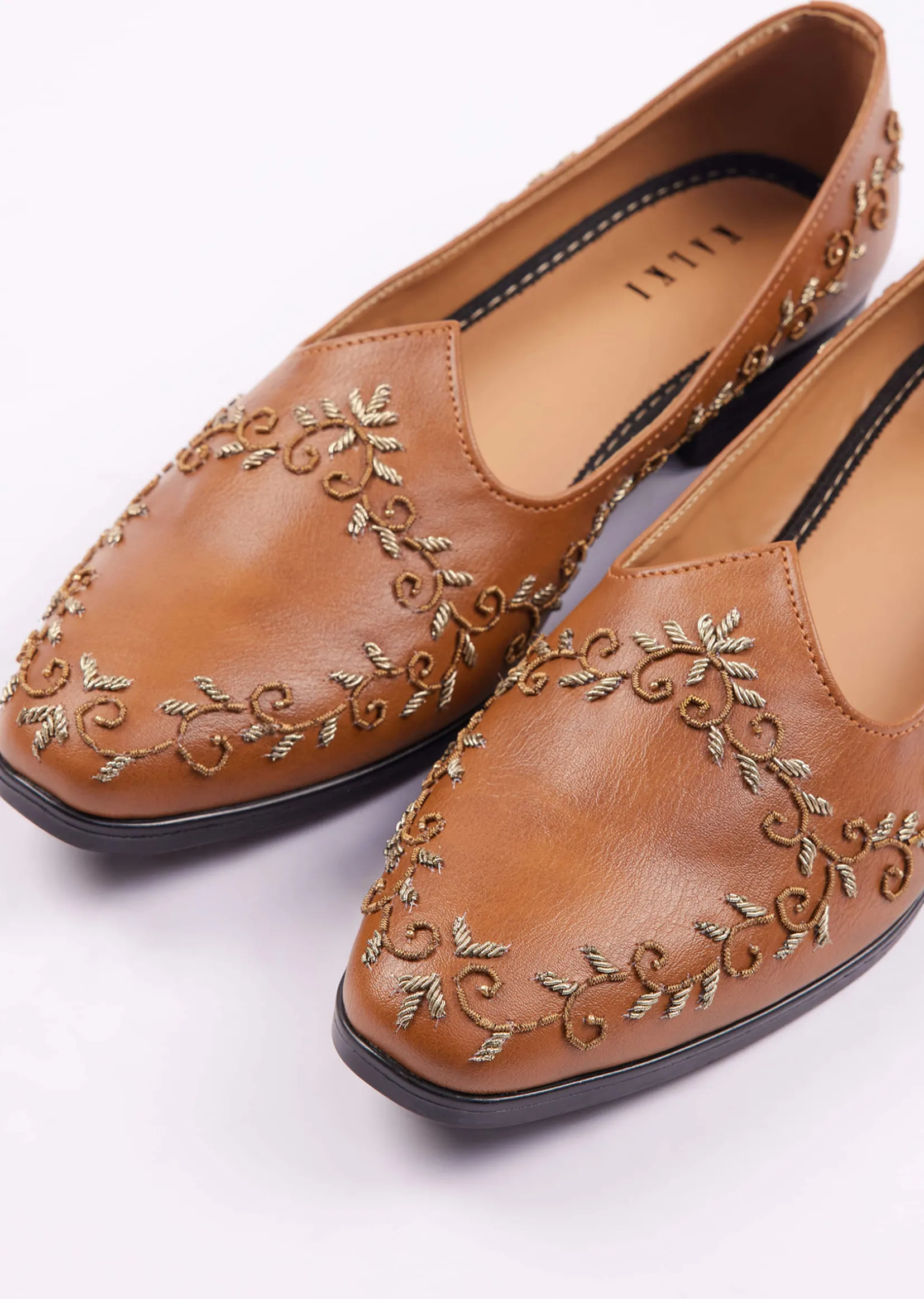 Brown Zardosi Work Juttis For Men