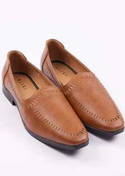 Classic Brown Ethnic Juttis For Men