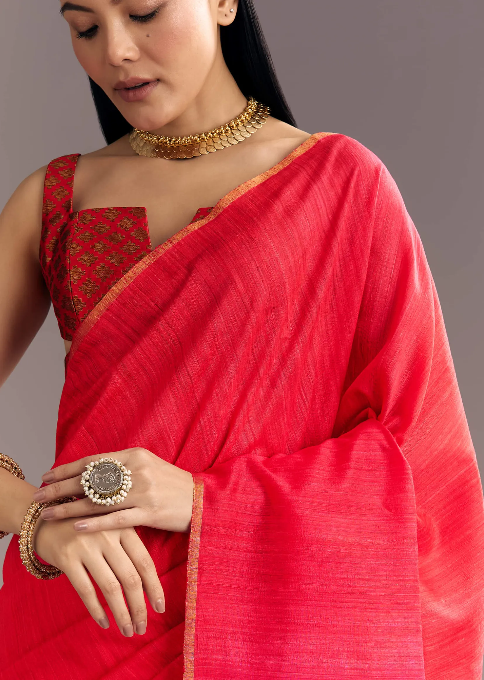 Corel Red Kora Silk Handloom Saree With Woven Traditional Motif