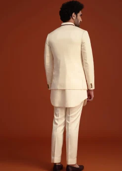Cream Kurta Jodhpuri Set With Velvet Patch Work Broach