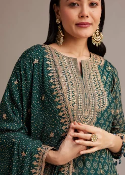 Dark Green Bandhani Kurta Set With Shell Tassel Detailing