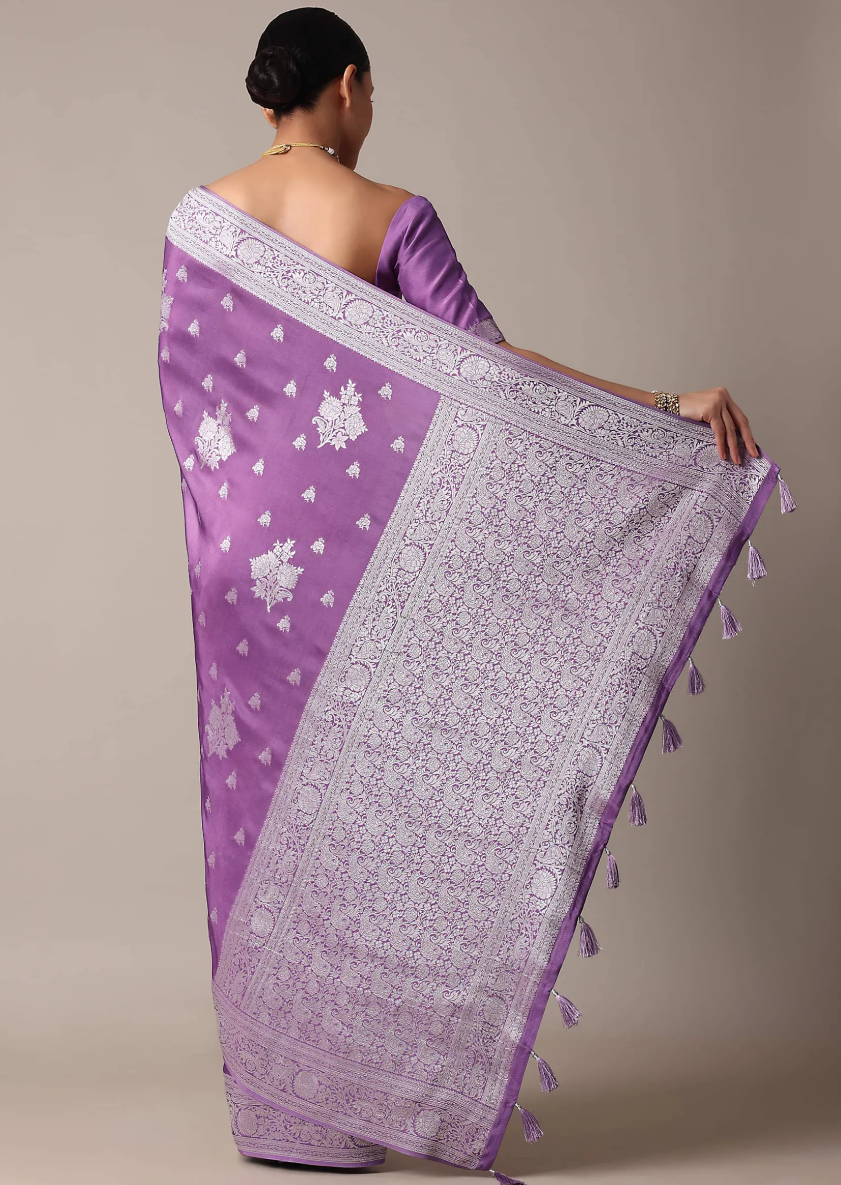 Dark Purple Dola Silk Saree With Silver Weave And Unstitched Blouse Piece