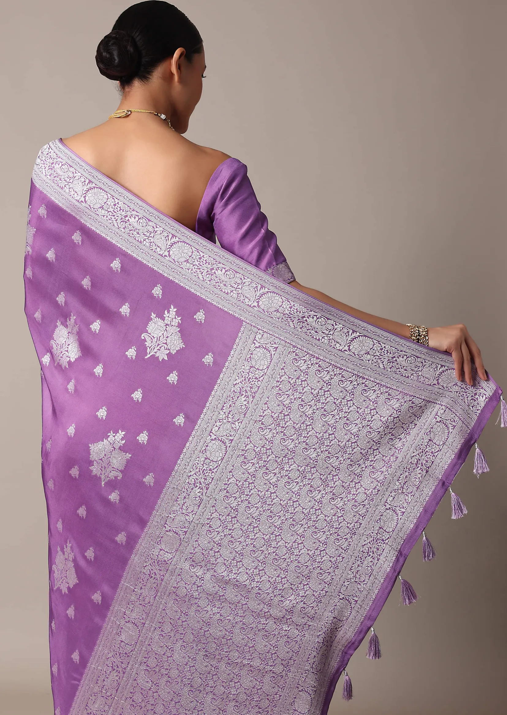 Dark Purple Dola Silk Saree With Silver Weave And Unstitched Blouse Piece