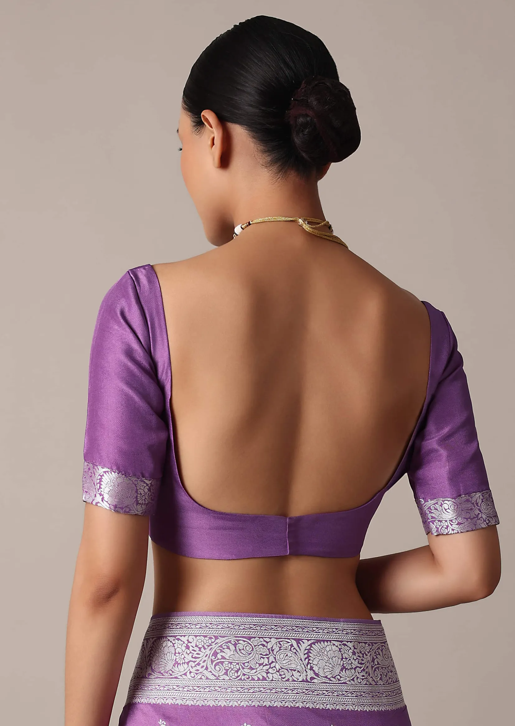 Dark Purple Dola Silk Saree With Silver Weave And Unstitched Blouse Piece