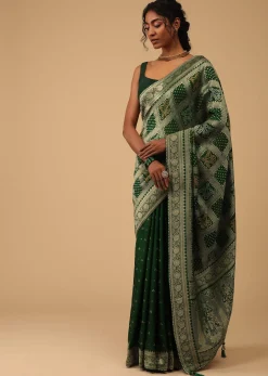 Deep Green Dola Silk Banarasi Saree With Bandhani Waeve