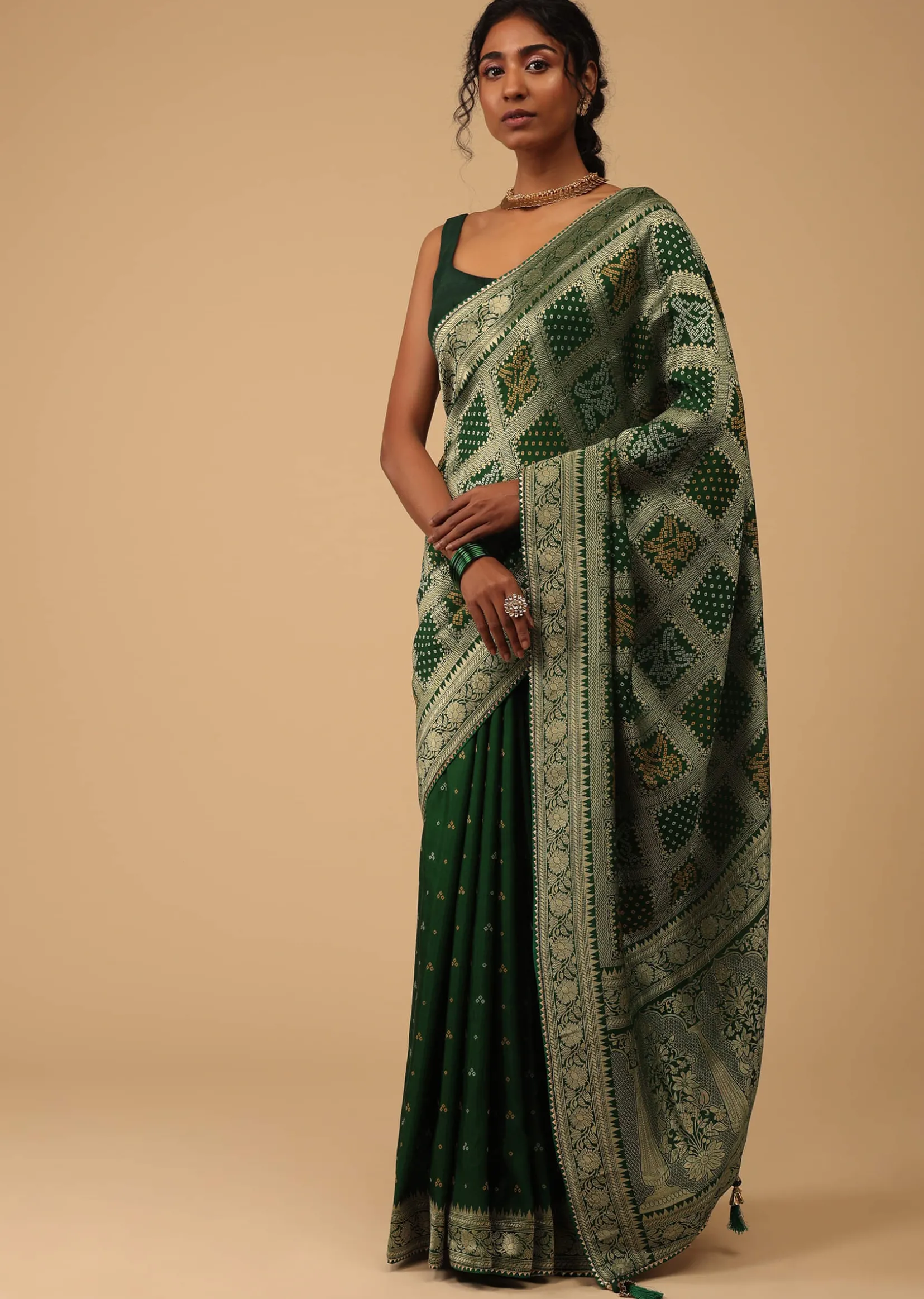 Deep Green Dola Silk Banarasi Saree With Bandhani Waeve