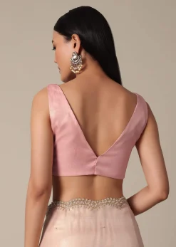 Elegant Peach Saree With Scalloped Border