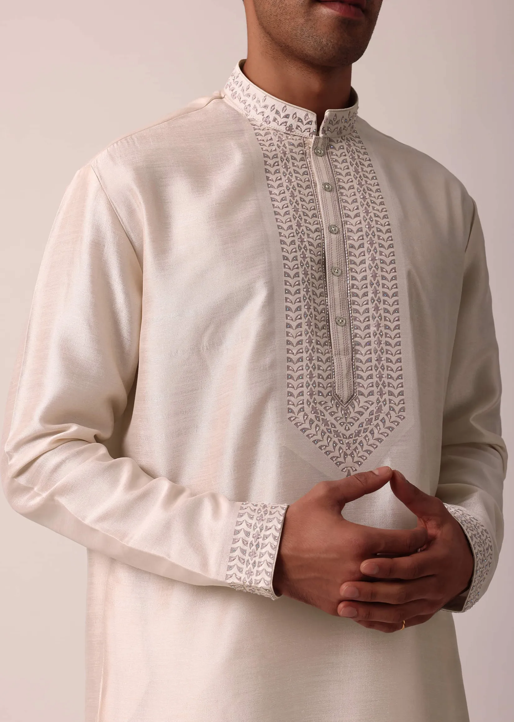 Elegant Peach Silk Kurta Set With Exquisite Cut Work