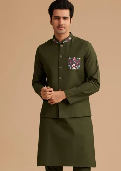 Green Cotton Kurta Set With Embroidered Pocket And Collar