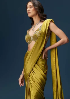 Green Drape Saree With V Neck Blouse And Belt