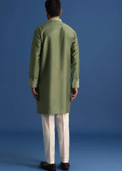 Green Floral Embroidered Kurta Set With Resham Work