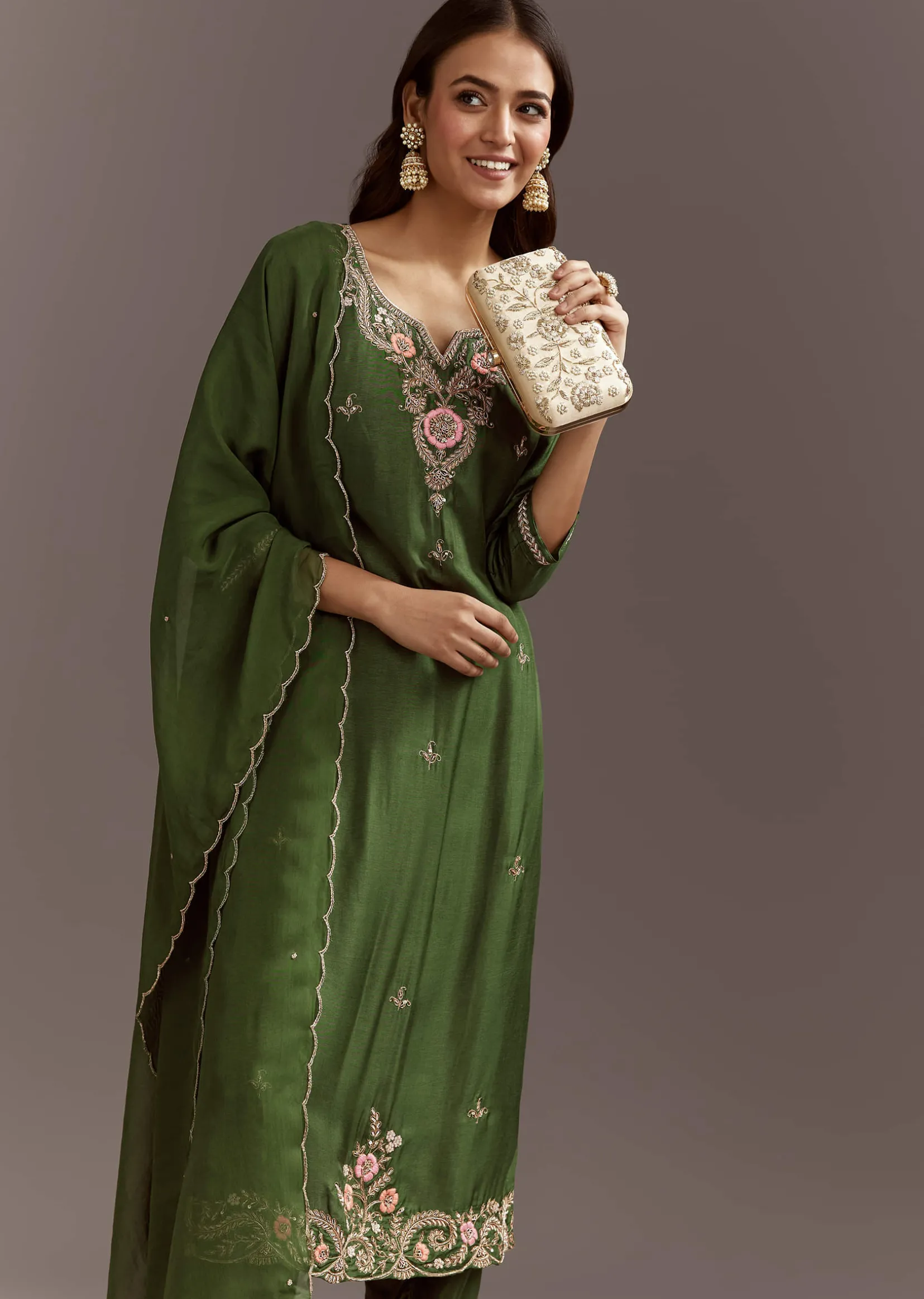 Green Zardosi Dola Silk Kurta Set With Cut Dana Organza Dupatta