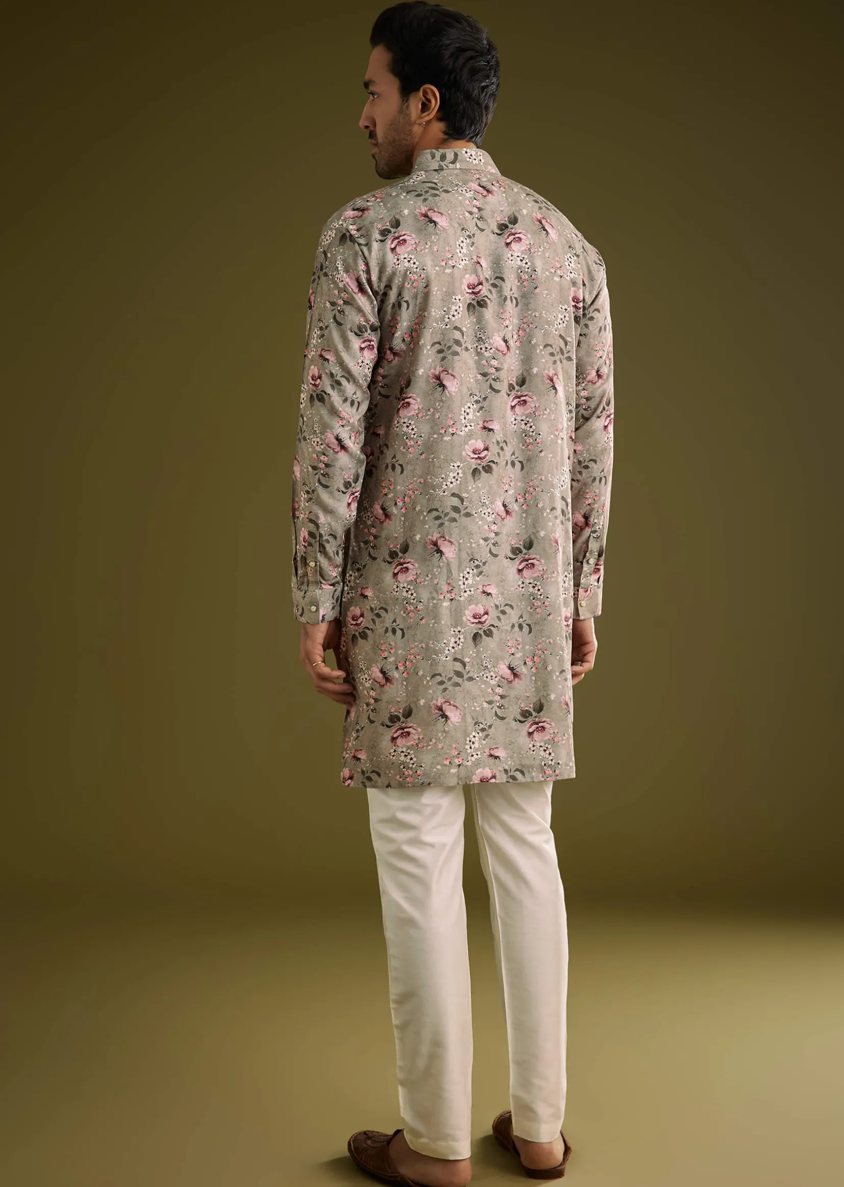 Grey Printed Kurta Set In Russian Silk With Zipper