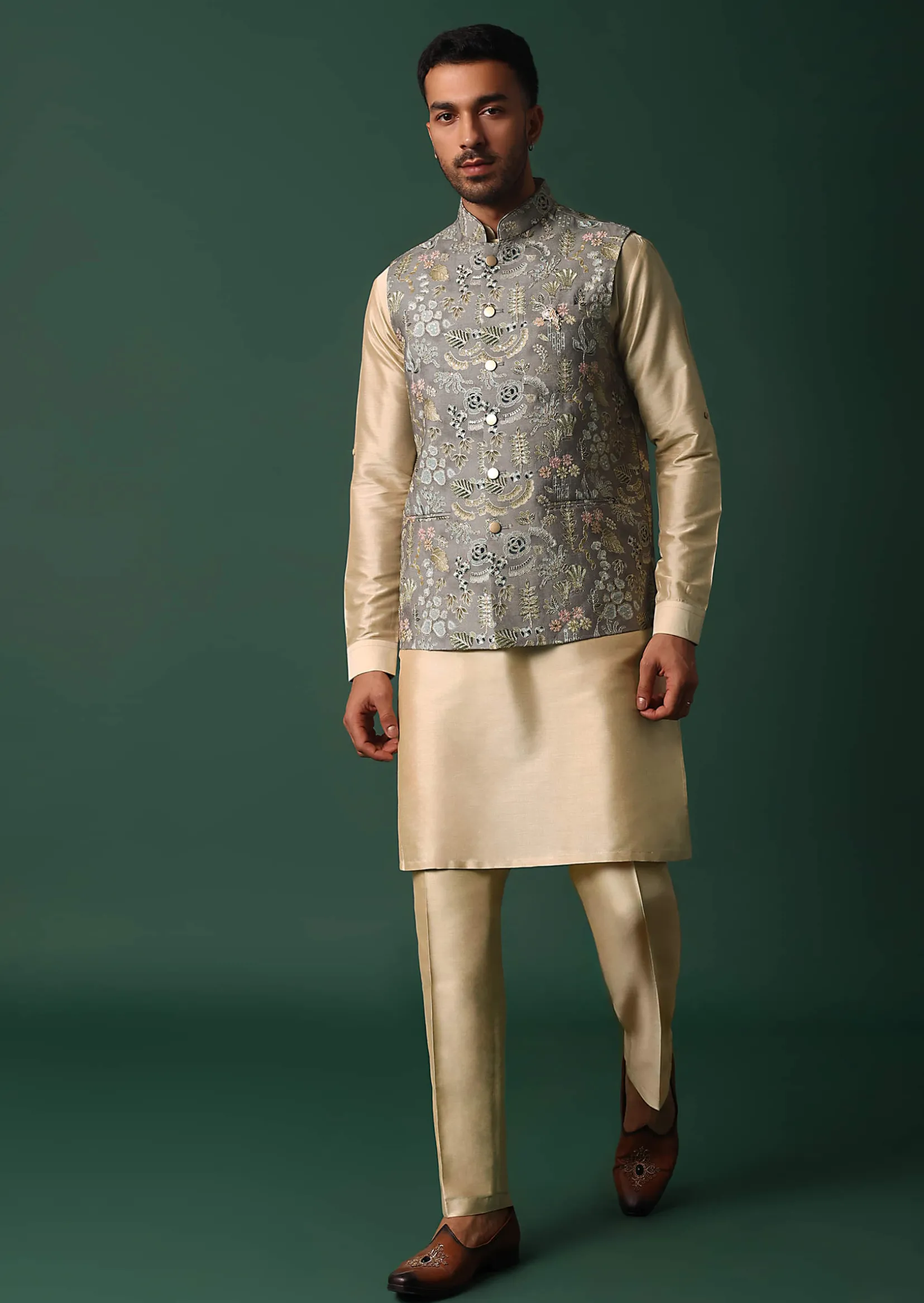 Grey Silk Jacket Kurta Set With Intricate Thread Work