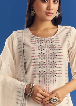 Ivory Thread Weave Mul Cotton Kurta Set With Dupatta