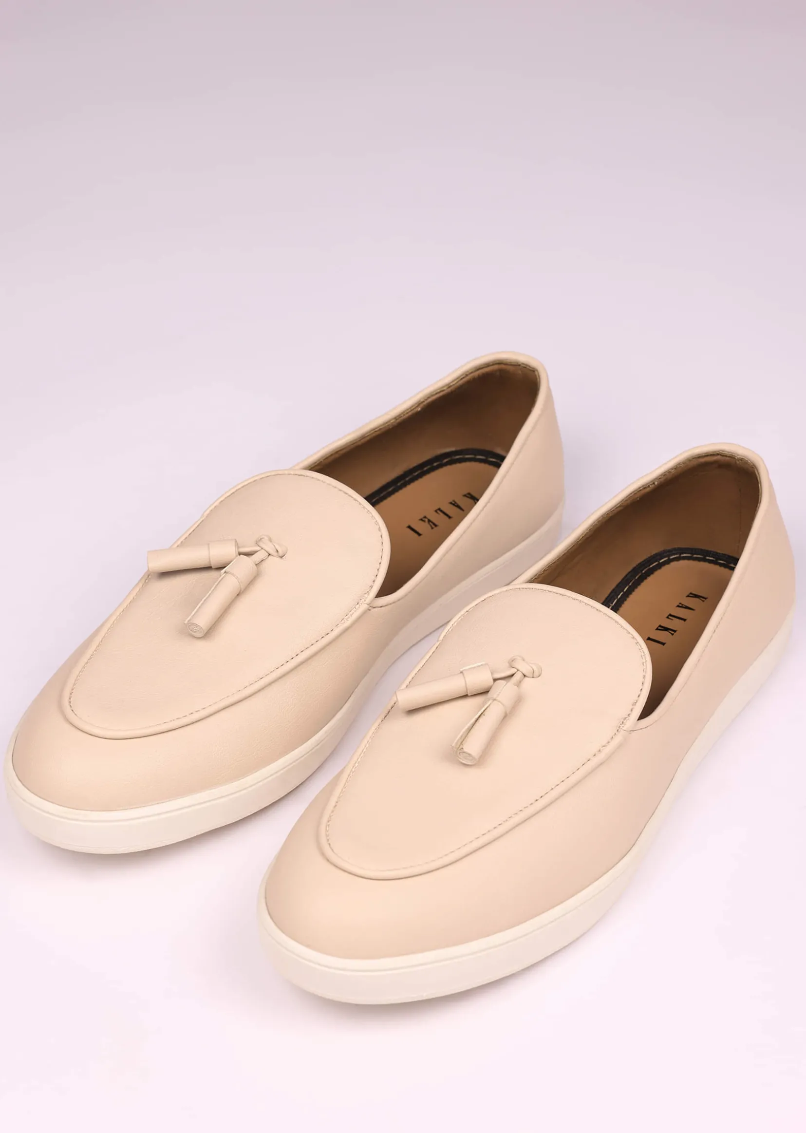 Ivory Vegan Leather Tassel Jutti