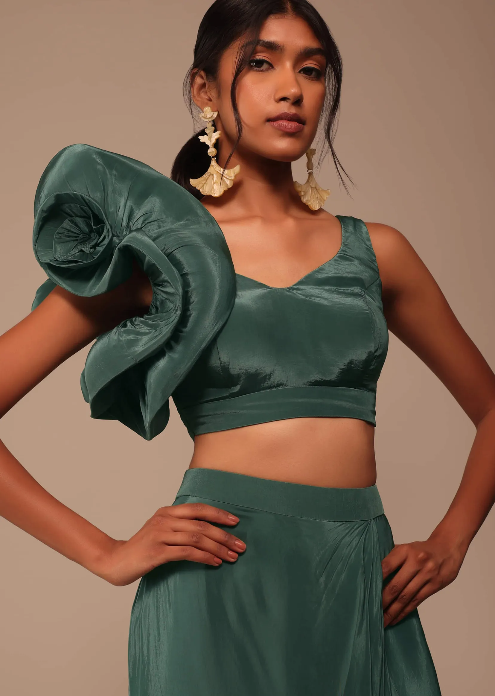 Jade Green Saree With Fancy One Side Flowered Shape Sleeve And Belt