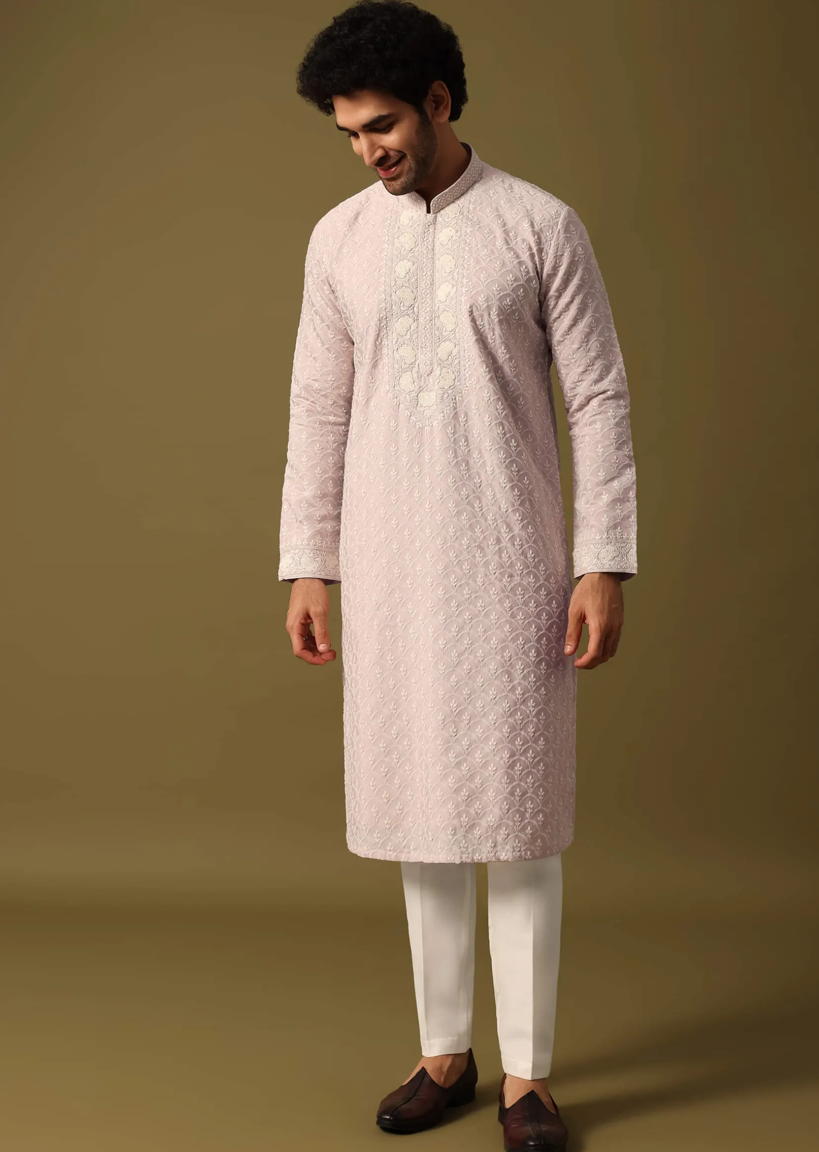 Lavender Kurta Pant Set With Dupatta In Resham Work For Men