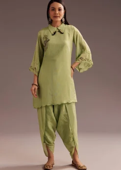 Light Green Zardosi Kurta With Embroidered Dupatta Belt