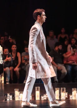Light Grey Indo Fusion Kurta Set In Tussar