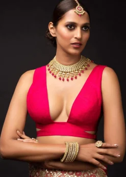 Magenta Sleeveless Blouse In Raw Silk With A Plunging Trapeze Neckline