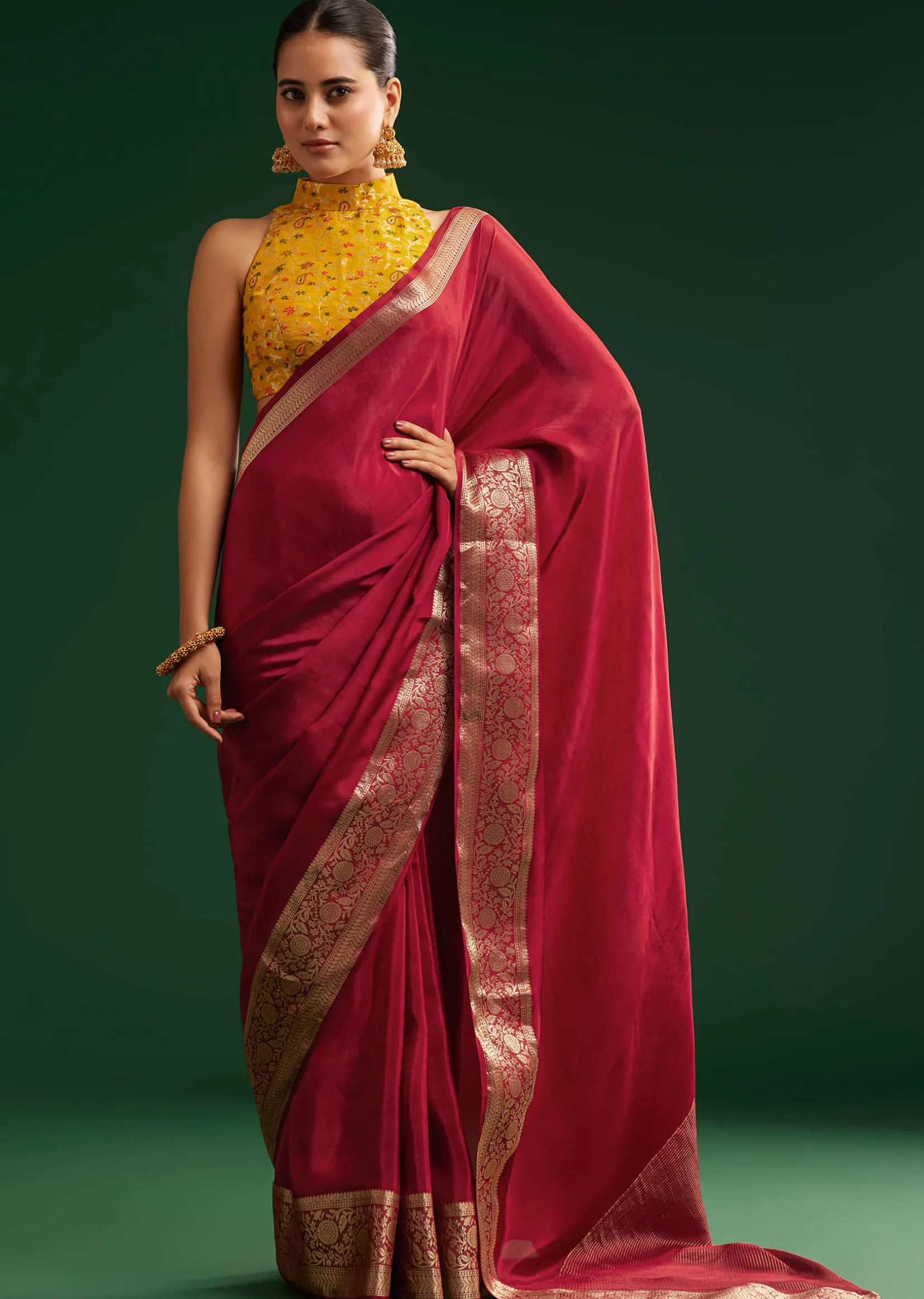 Maroon Dola Silk Saree With Zari Woven Border And Pallu
